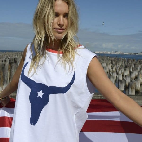 cat hammill signautre bull tank online with mary and me