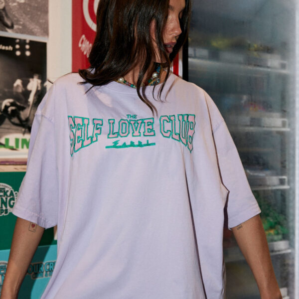 THE VERY OVERSIZED SELF LOVE CLUB TEE | lilac