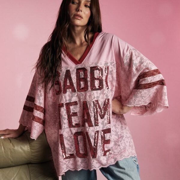 THE LACE VARSITY JERSEY | pink