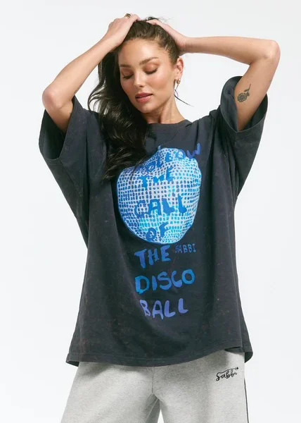 THE VERY OVERSIZED DISCO BALL TEE | charcoal