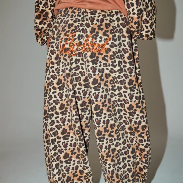 KING IS KINDNESS WIDE LEG SWEAT PANTS
