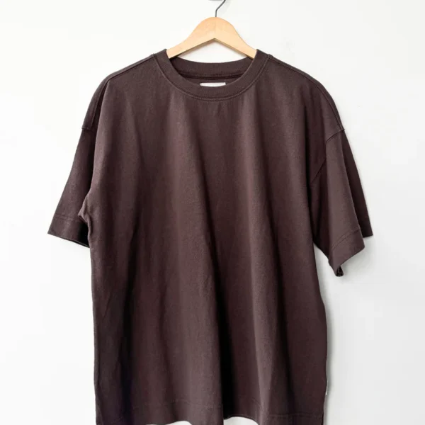 JAYDEN TEE | chocolate