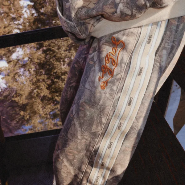 THE NAME YOURSELF BARREL LEG TRACKPANTS | tree camo