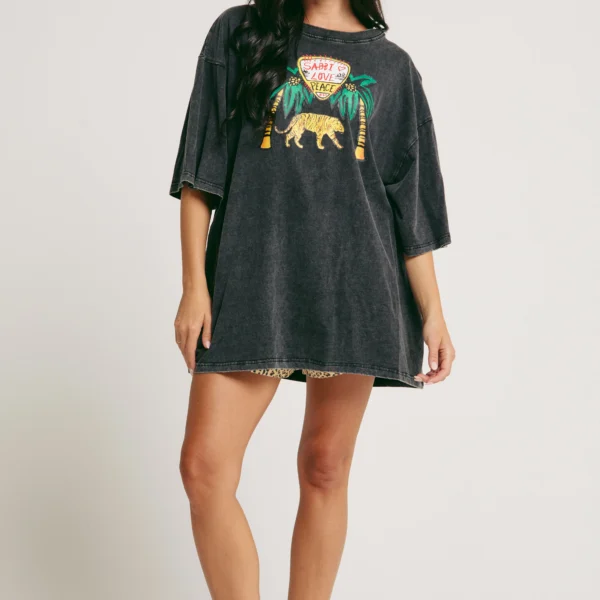THE VERY OVERSIZED ELEPHANT SAFARI TEE | black